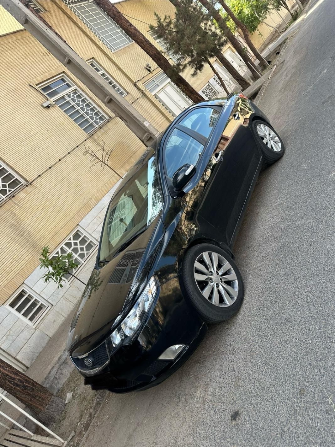 کیا سراتو 2.0 لیتر اتوماتیک GT لاین - 2011