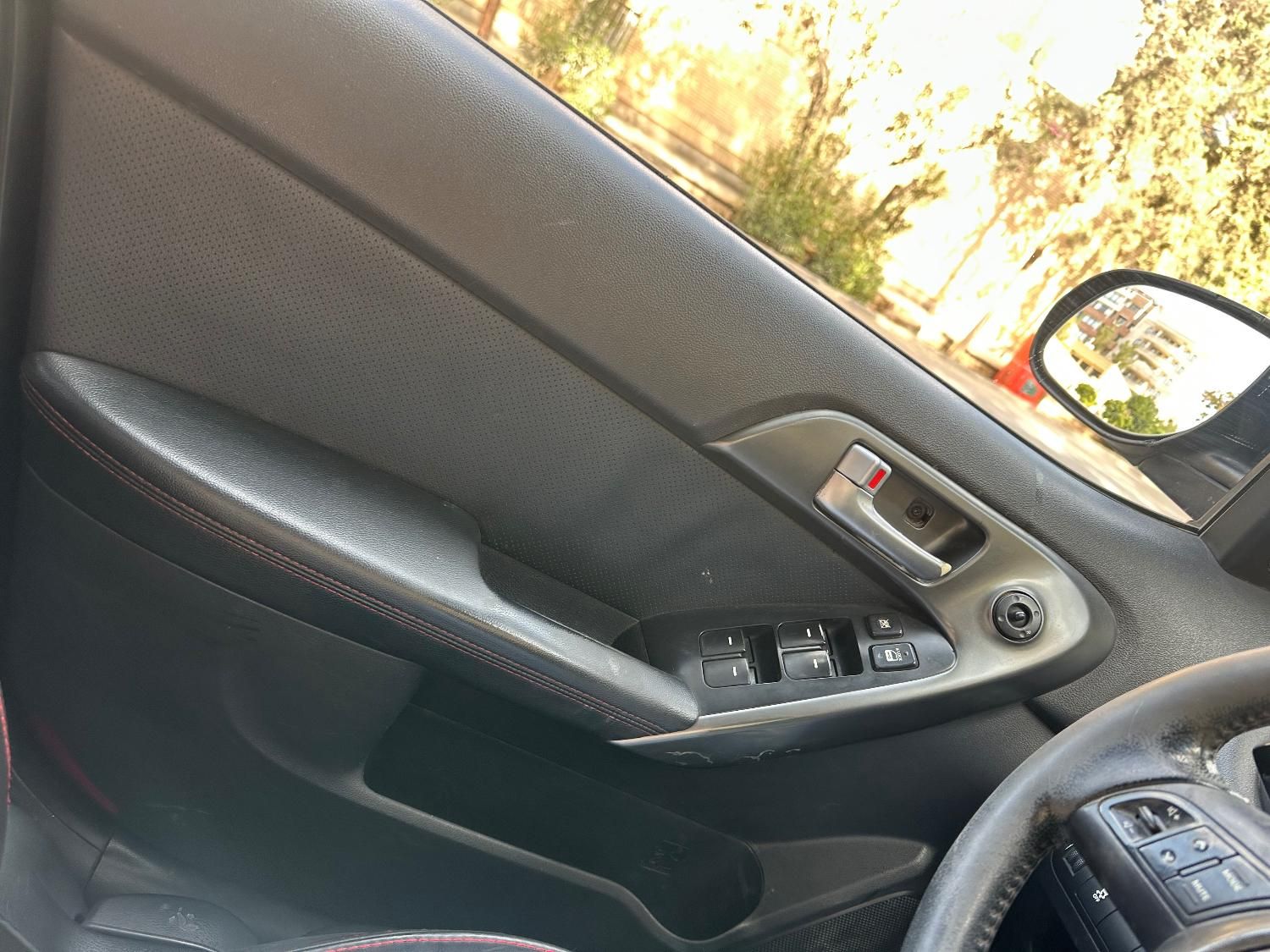 کیا سراتو 2.0 لیتر اتوماتیک GT لاین - 2011