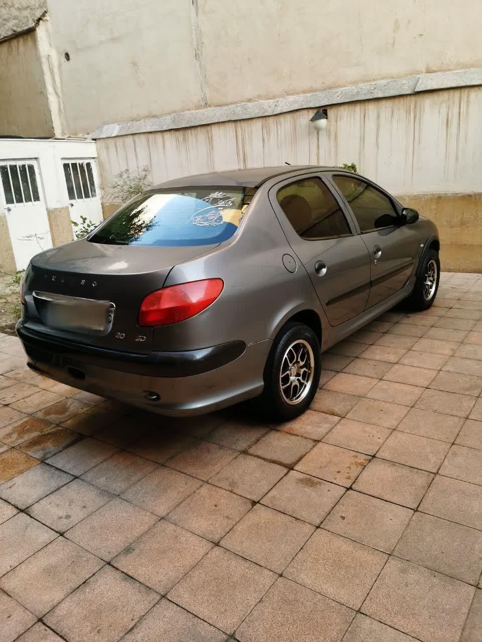 پژو ۲۰۶ صندوق دار v8 - 1386
