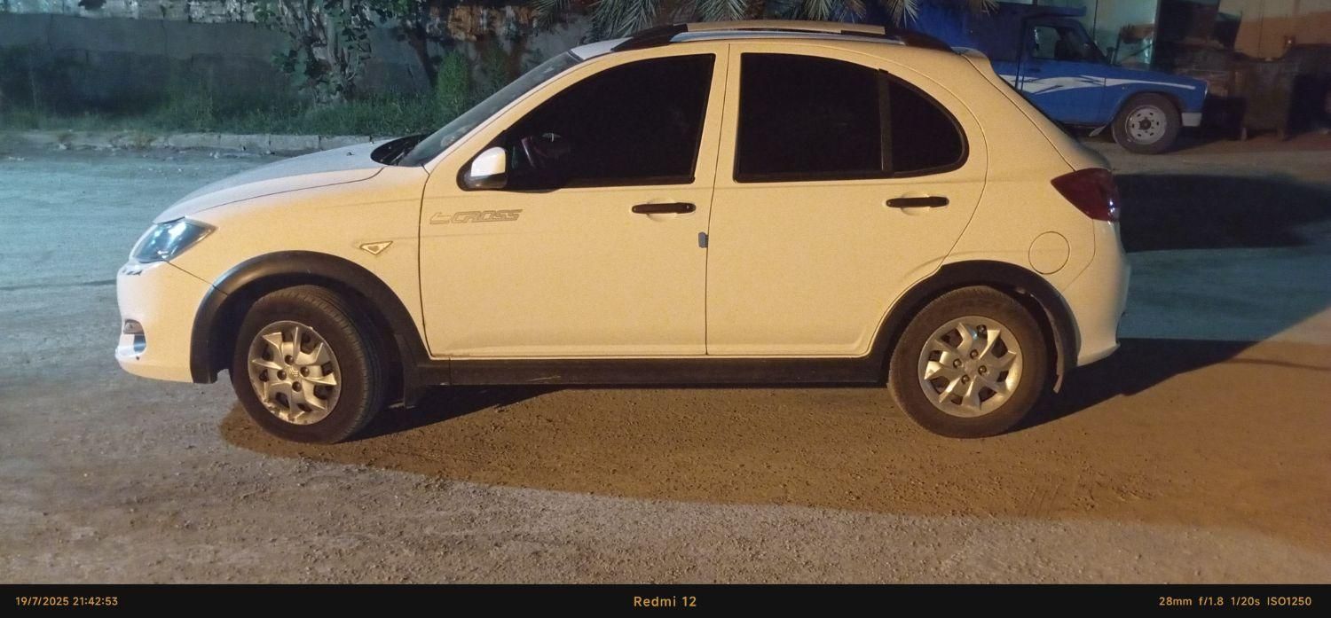 خودرو کوییک، معمولی آگهی ann_19408505