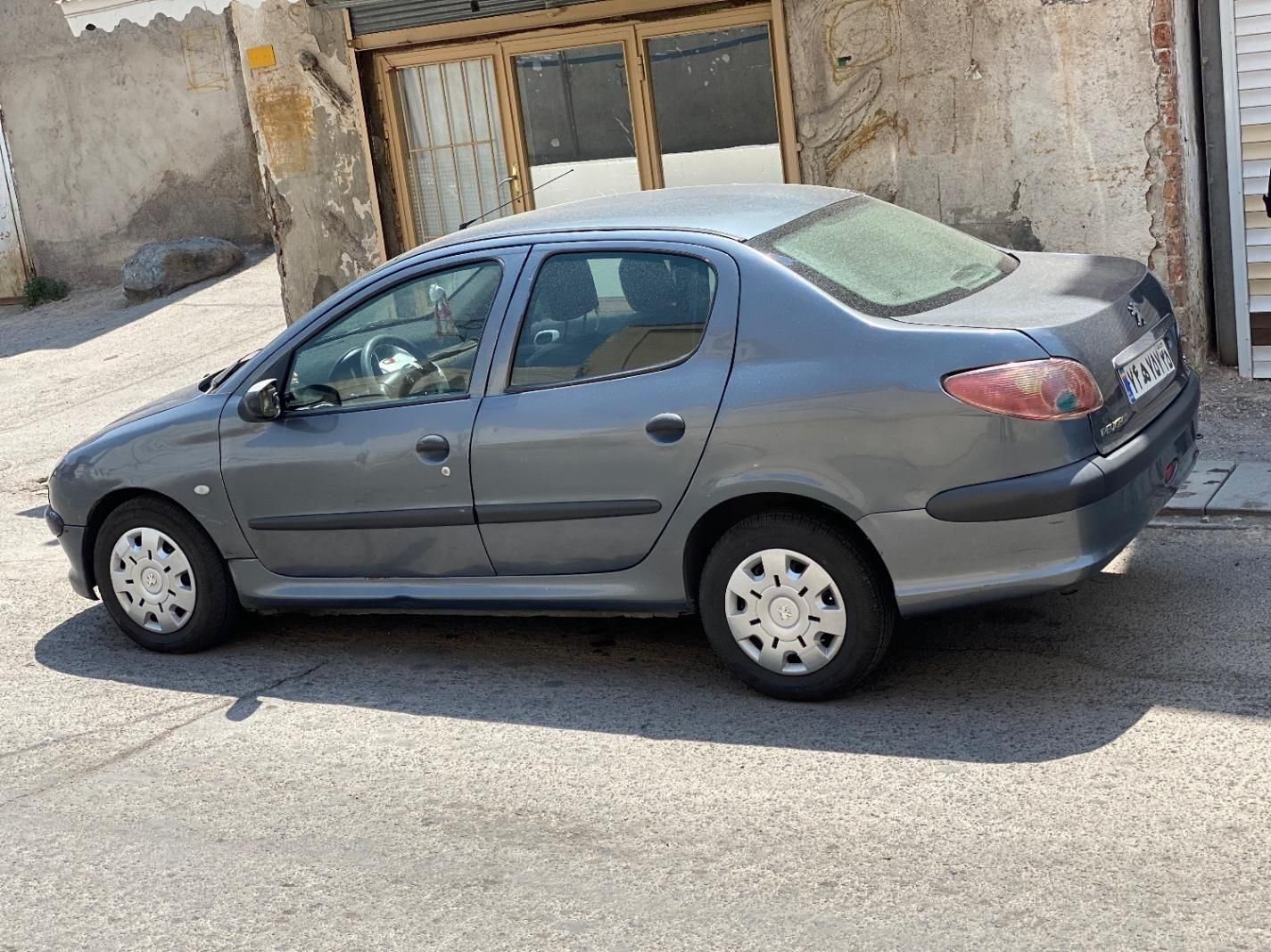 پژو ۲۰۶ صندوق دار v8 - 1389