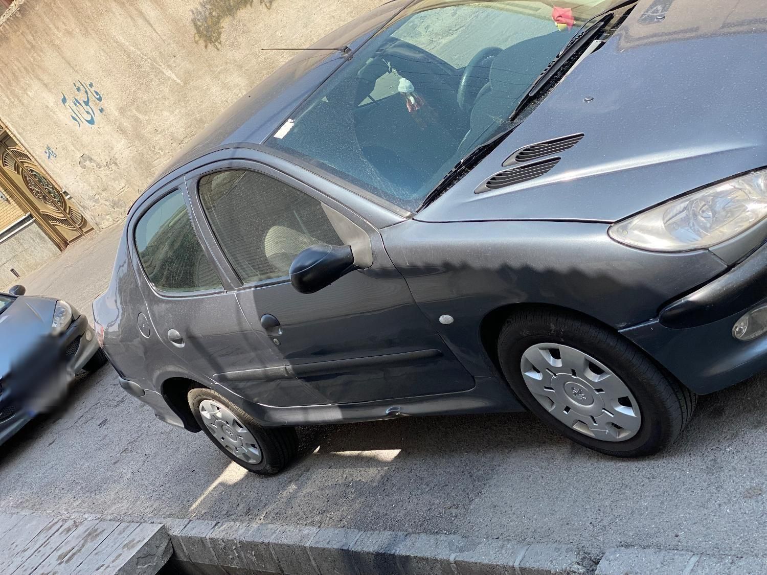 پژو ۲۰۶ صندوق دار v8 - 1389