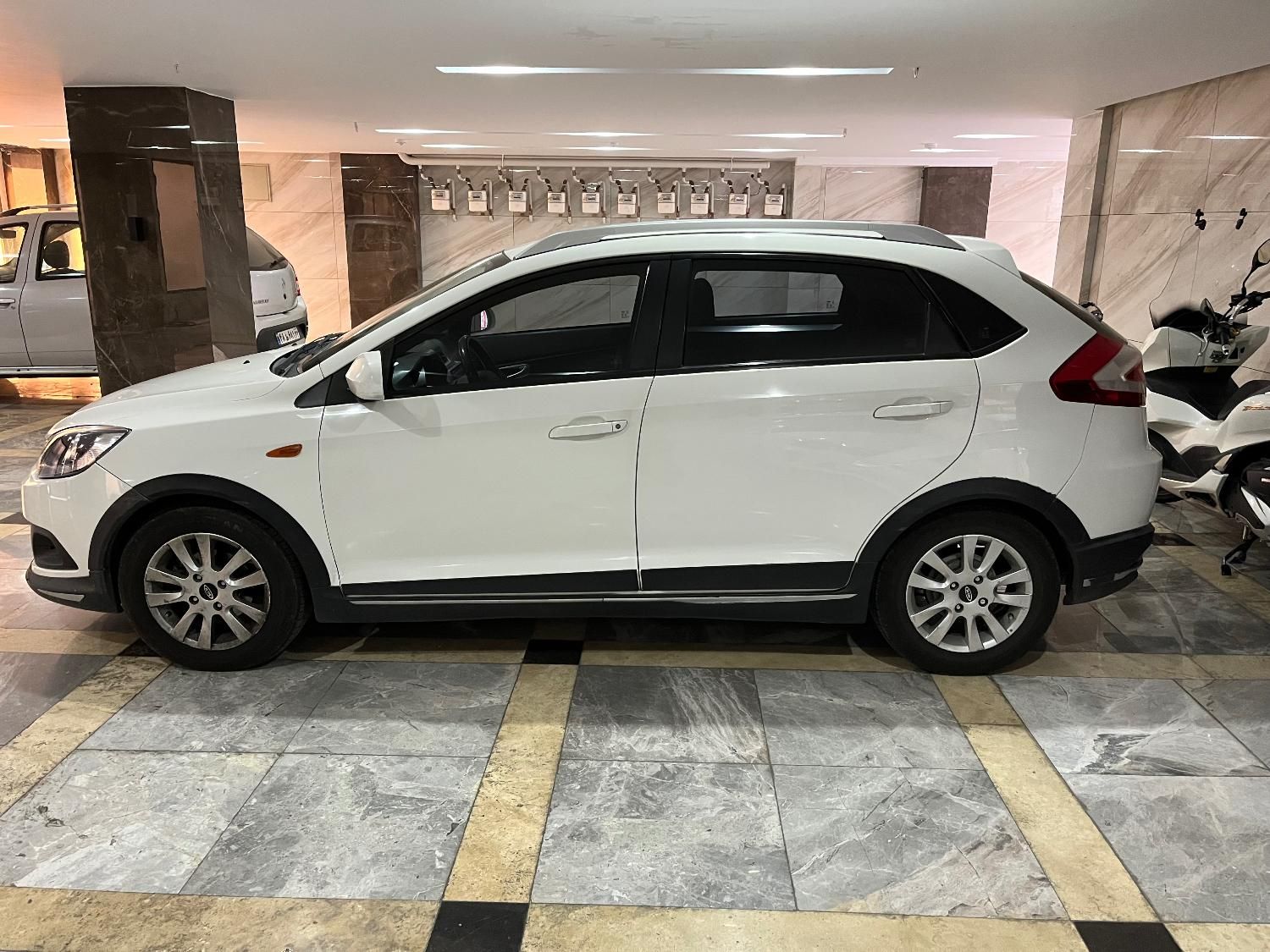 ام وی ام 315 هاچ بک اسپرت اکسلنت - 1397