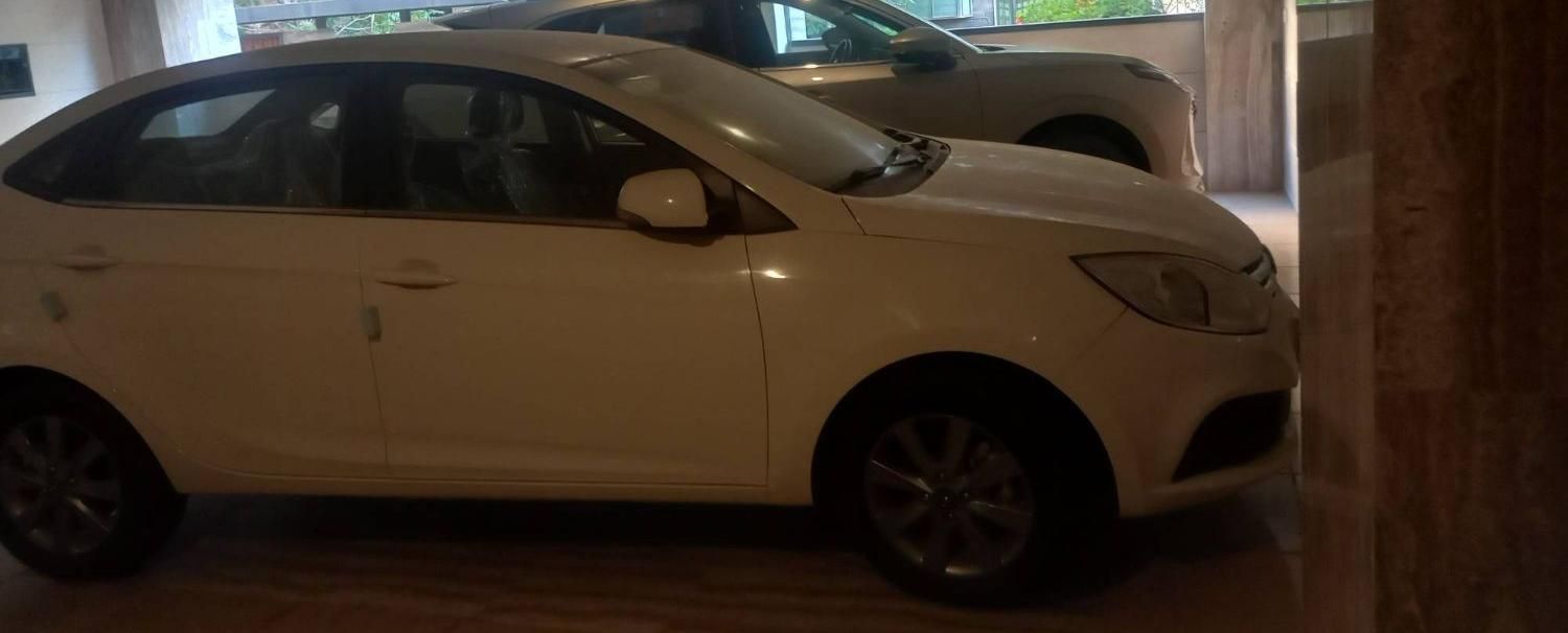 جک J4 اتوماتیک ساده - 1403