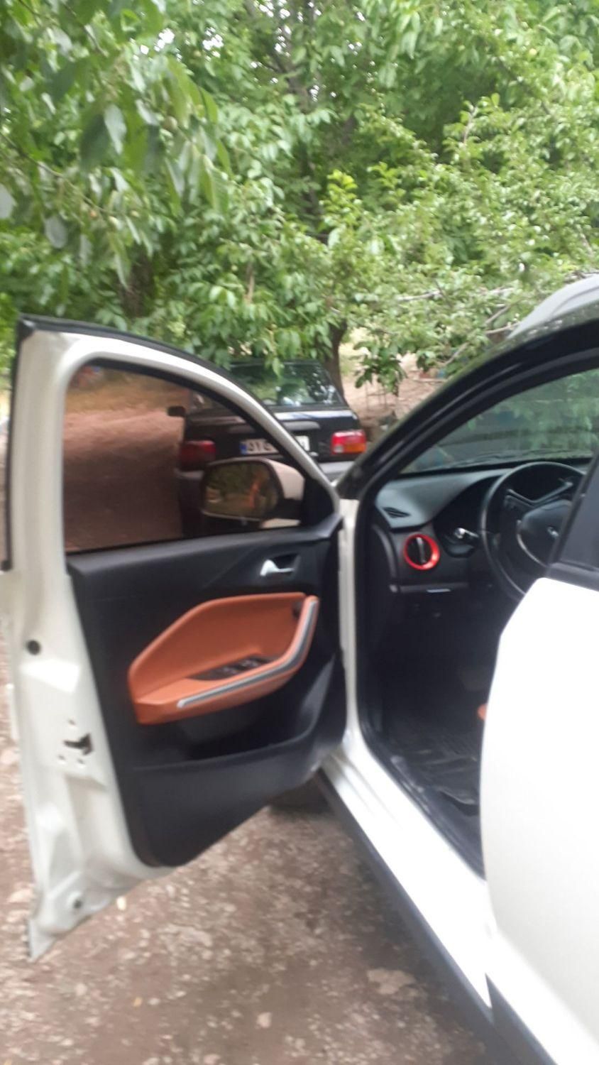 ام وی ام X22 اتوماتیک اسپرت - 1396