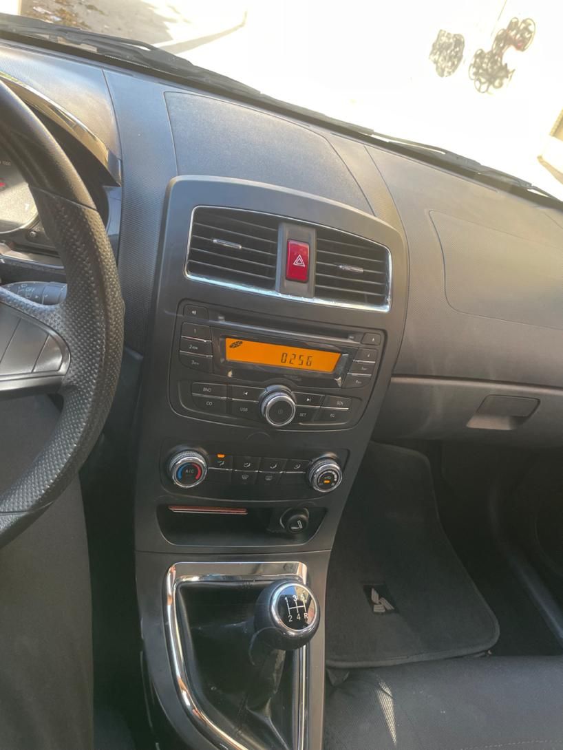 برلیانس H320 دنده‌ای 1500 - 1396