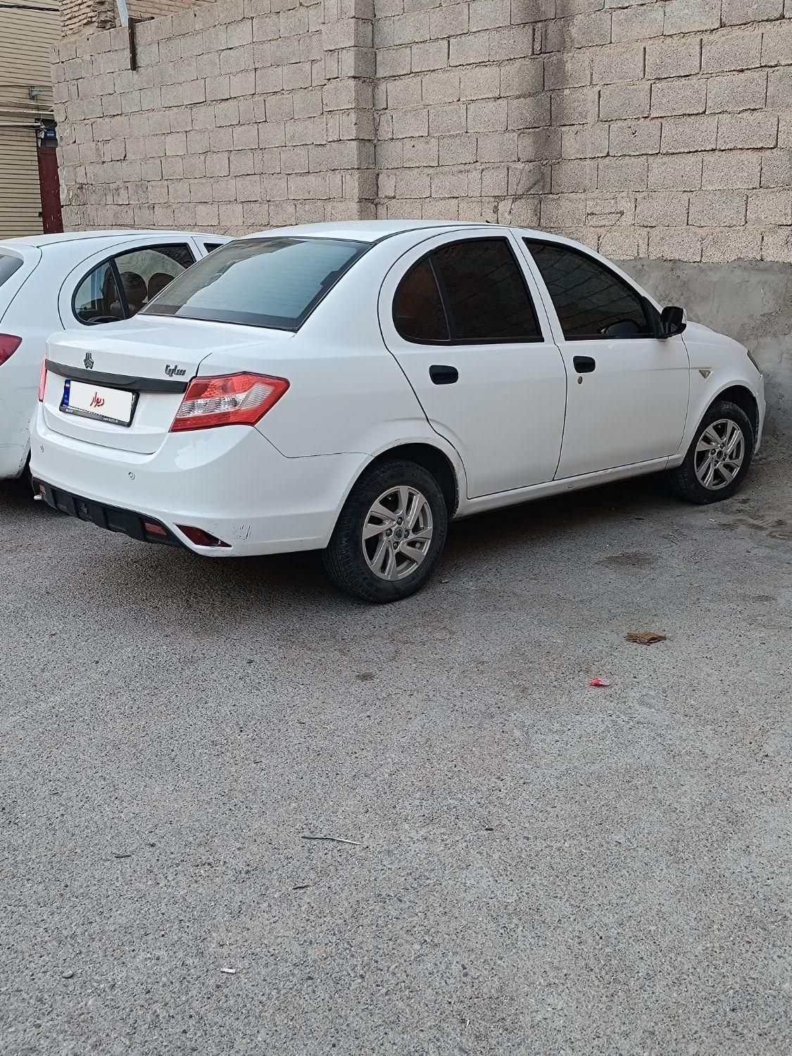 ساینا G GXL بنزینی - 1400