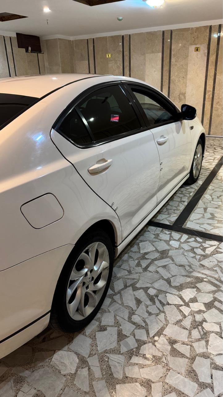 ام جی 6 لیفت بک GT فیس قدیم - 2014