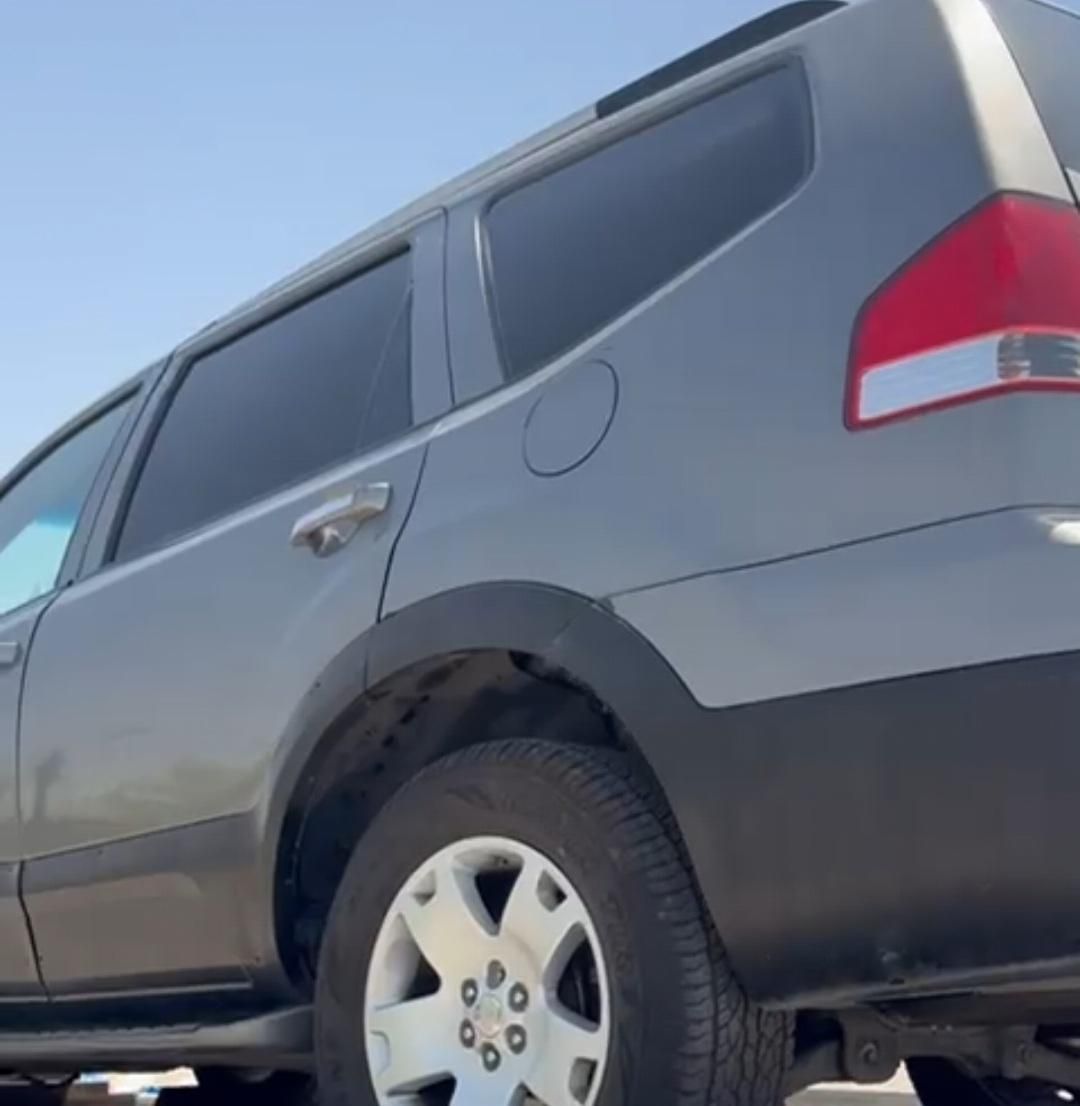 کیا موهاوی فول v8 - 2011
