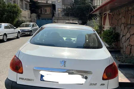 خودرو پژو، ۲۰۶ صندوق دار آگهی ann_19410079