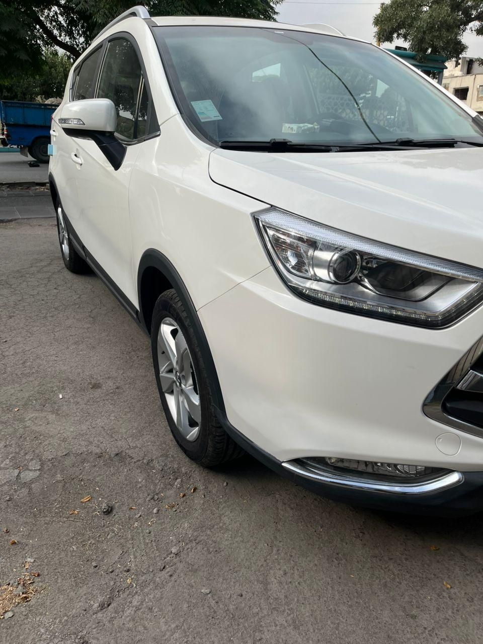 جک S3 اتوماتیک - 1402