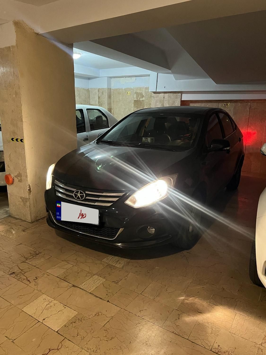 جک J4 اتوماتیک ساده - 1402