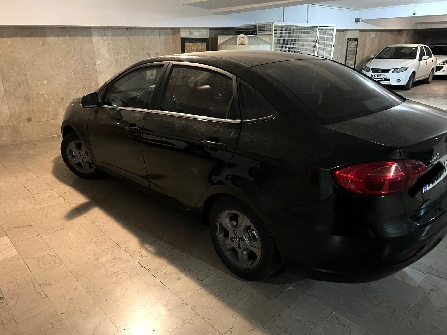 جک J4 اتوماتیک ساده - 1402