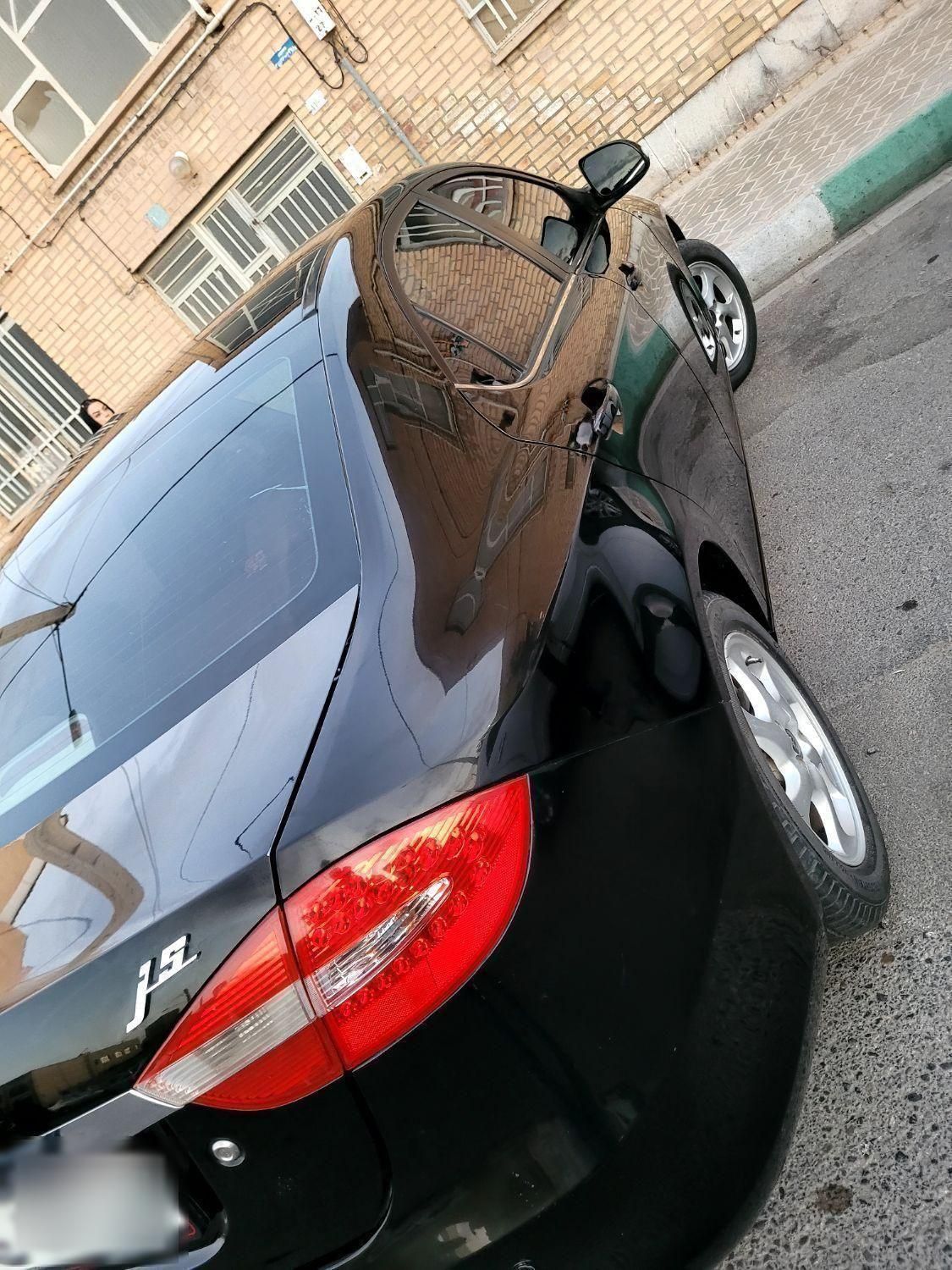 خودرو جک، J5 آگهی ann_19410148