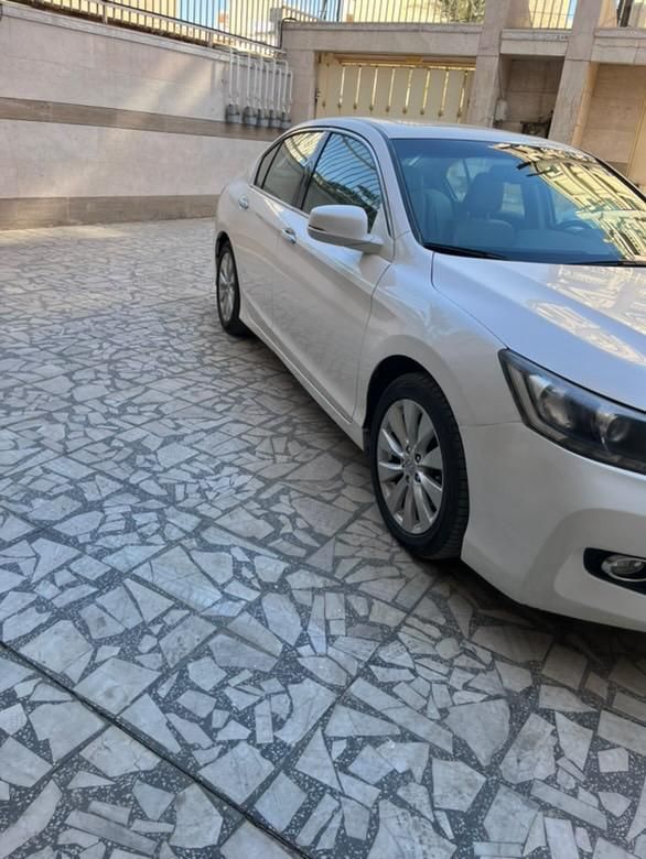 هوندا آکورد EX-B - 2016