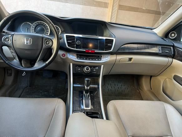 هوندا آکورد EX-B - 2016