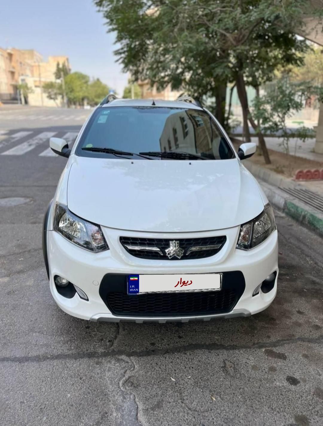 خودرو کوییک، معمولی آگهی ann_19410354