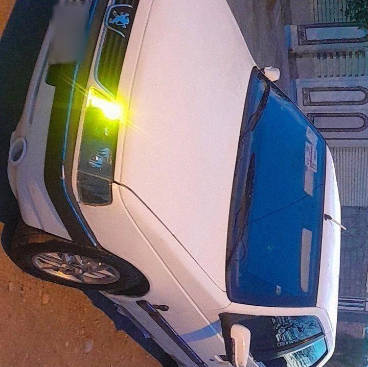 پژو 405 SLX بنزینی  XU7 - 1390