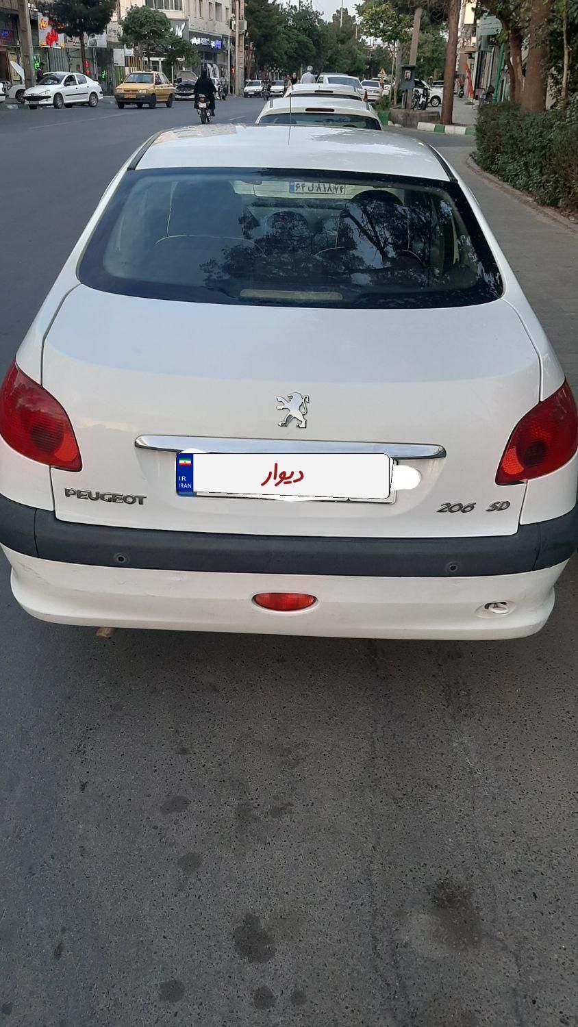 پژو ۲۰۶ صندوق دار v8 - 1396