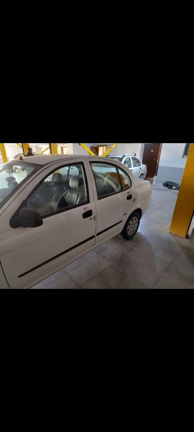 تیبا صندوق دار SX - 1398