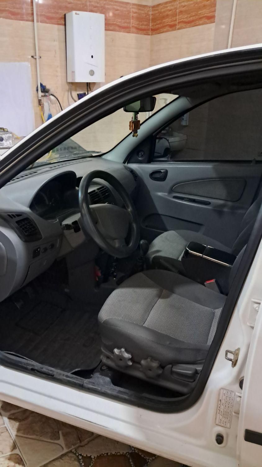 تیبا صندوق دار SX - 1396