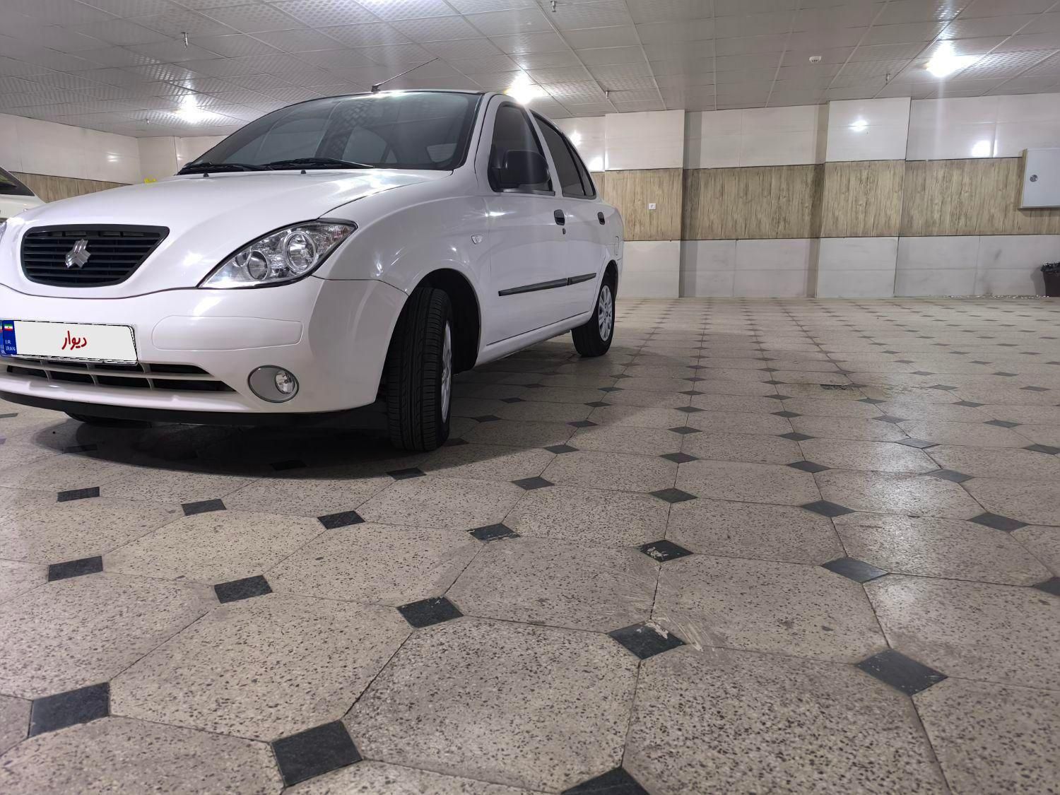 تیبا صندوق دار SX - 1400