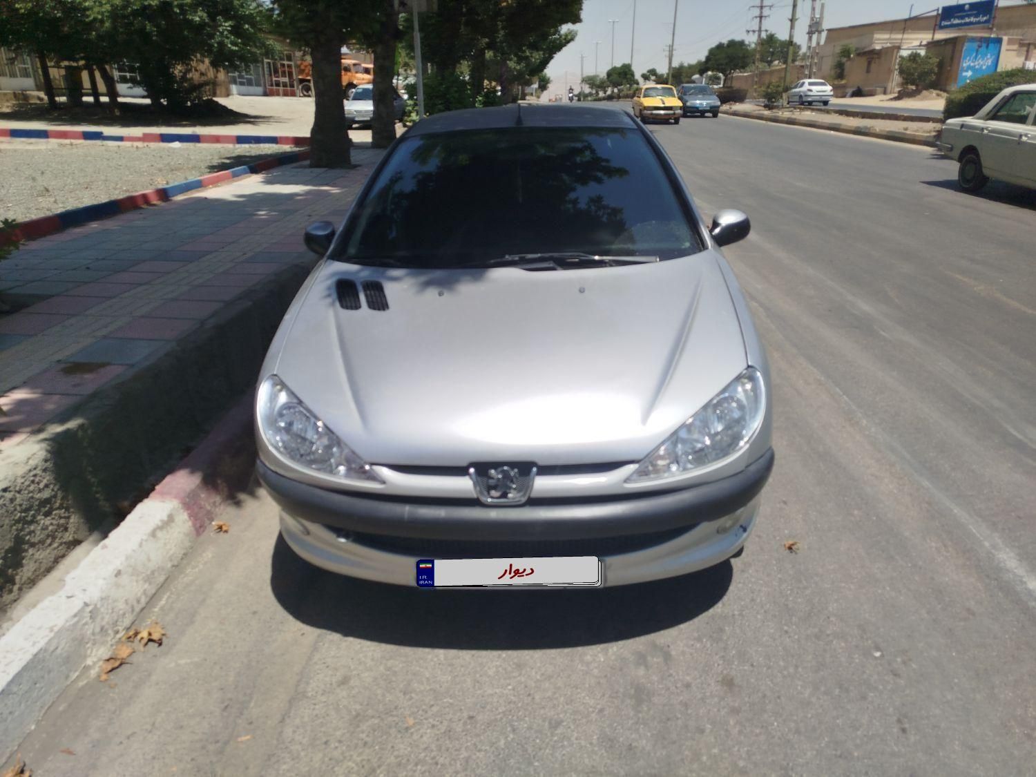 پژو ۲۰۶ صندوق دار v8 - 1386