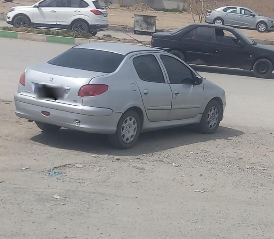 خودرو پژو، ۲۰۶ صندوق دار آگهی ann_19410921
