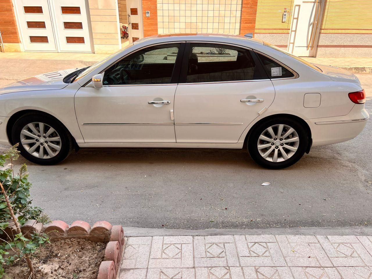هیوندای آزرا (گرنجور) 3300cc - 2009