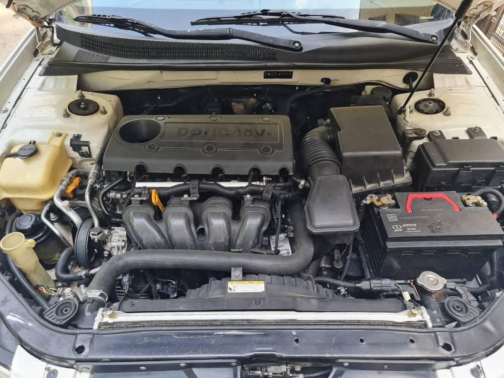 هیوندای سوناتا اتوماتیک NF 2400 - 2008