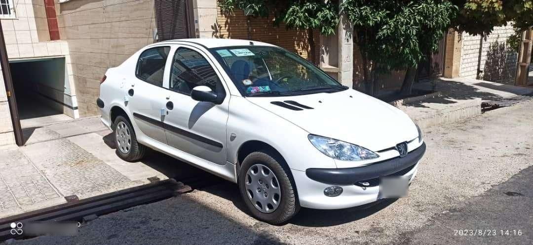 خودرو پژو، ۲۰۶ صندوق دار آگهی ann_19411528