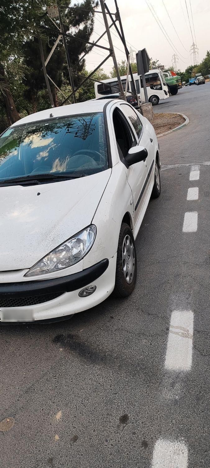 پژو ۲۰۶ صندوق دار v8 - 1394
