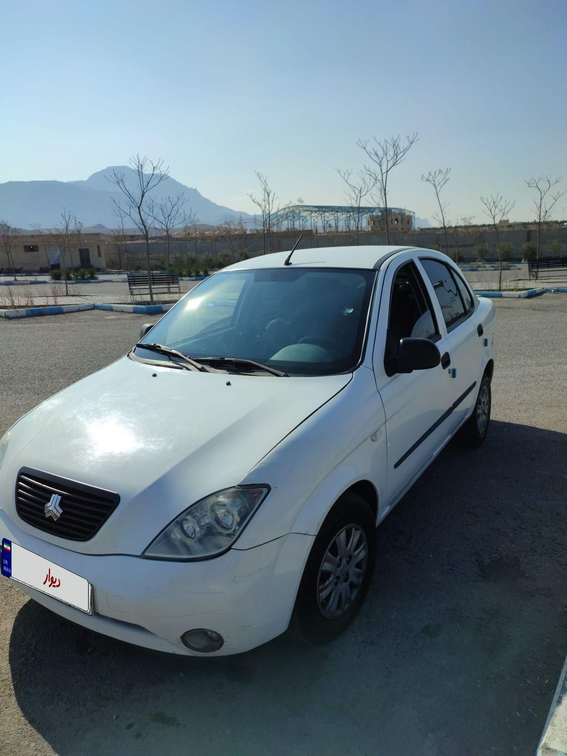 تیبا صندوق دار SX - 1400