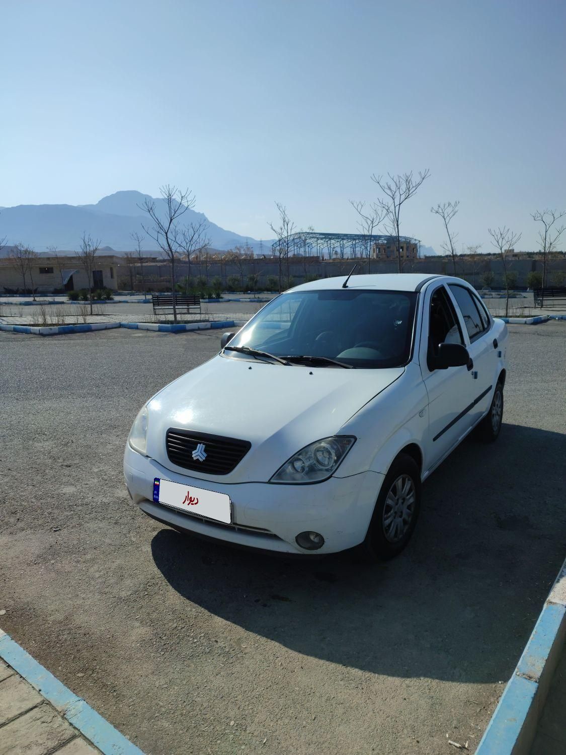 تیبا صندوق دار SX - 1400