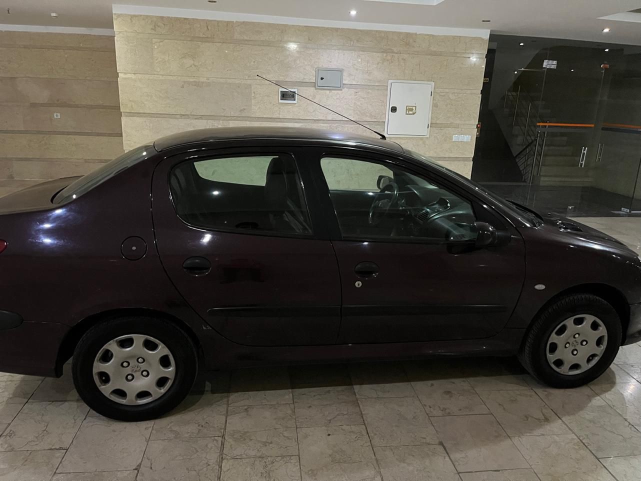 پژو ۲۰۶ صندوق دار v8 - 1386