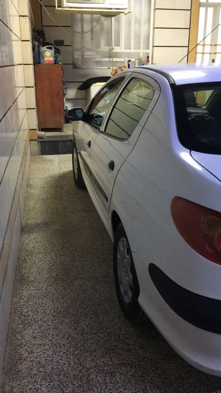 پژو ۲۰۶ صندوق دار v8 - 1393