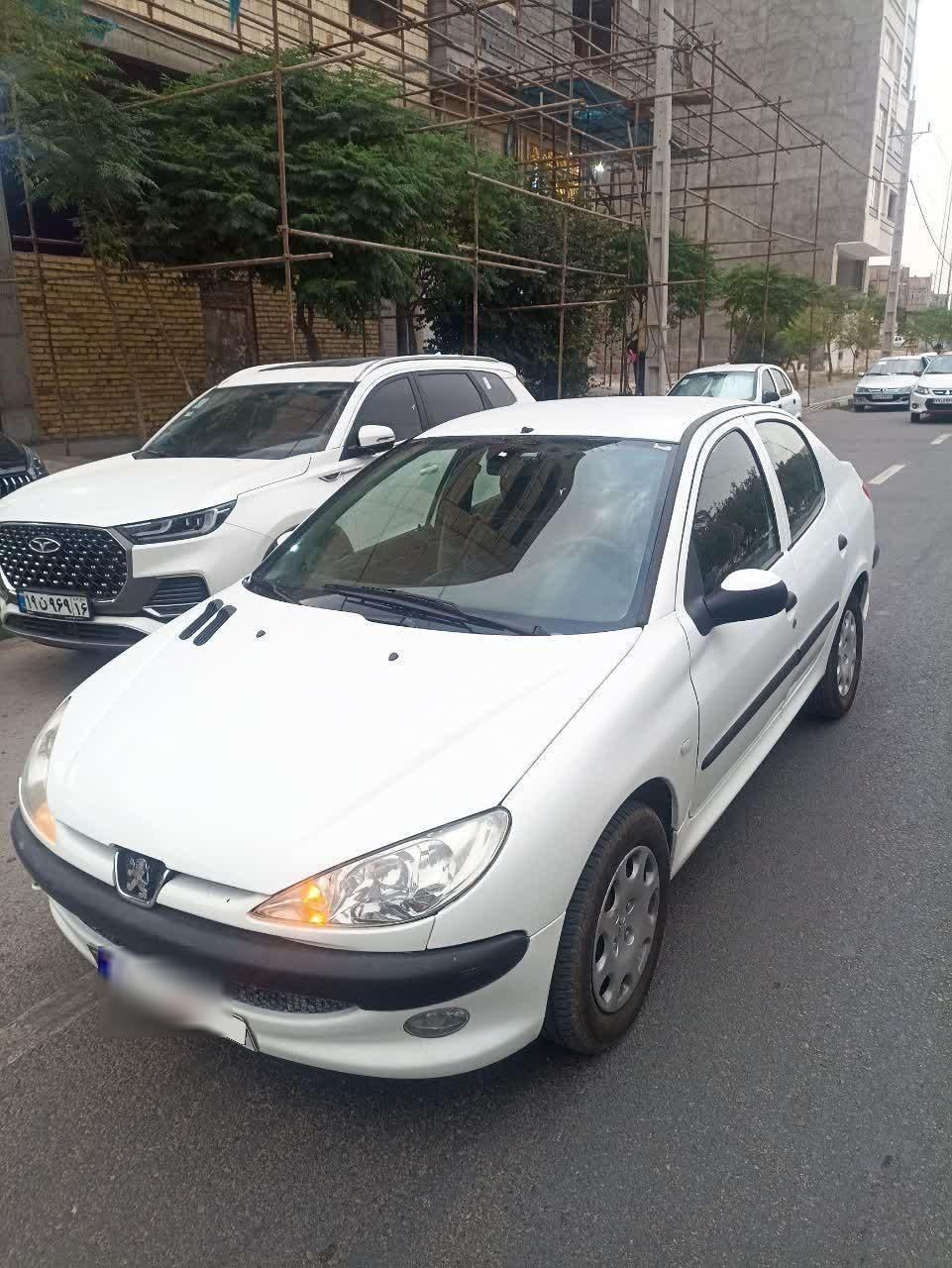 پژو ۲۰۶ صندوق دار v8 - 1394