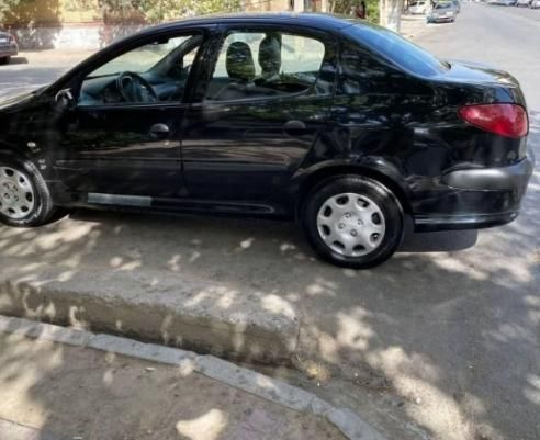 پژو ۲۰۶ صندوق دار v8 - 1396