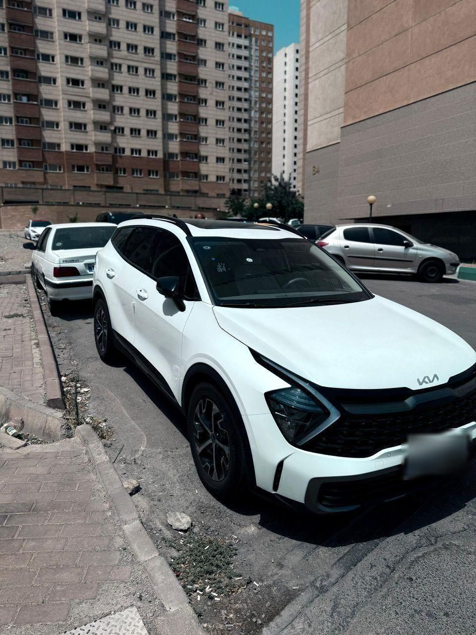 کیا اسپورتیج 4 سیلندر فول 2400cc - 2024