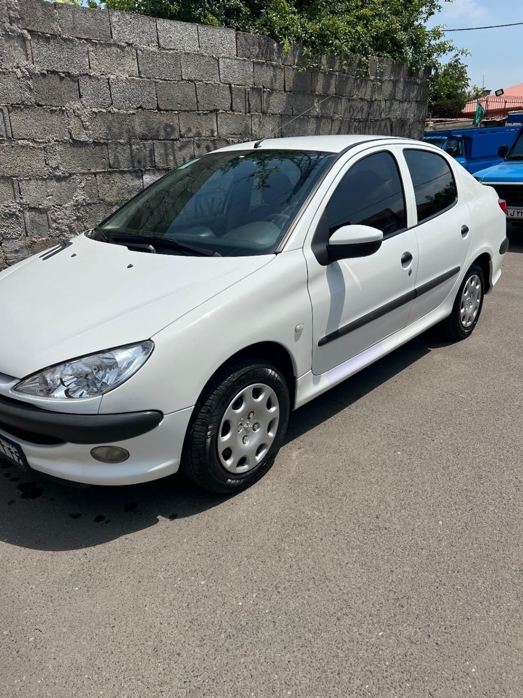 پژو ۲۰۶ صندوق دار v8 - 1396