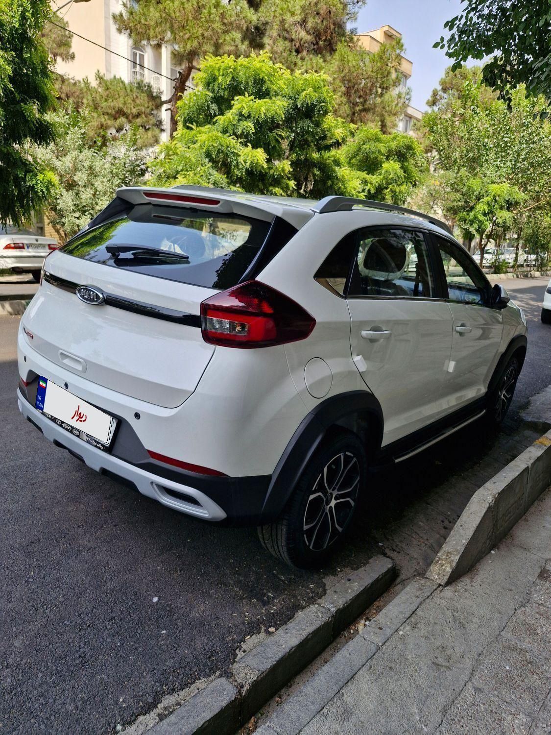 ام وی ام X22 پرو اتوماتیک IE - 1403