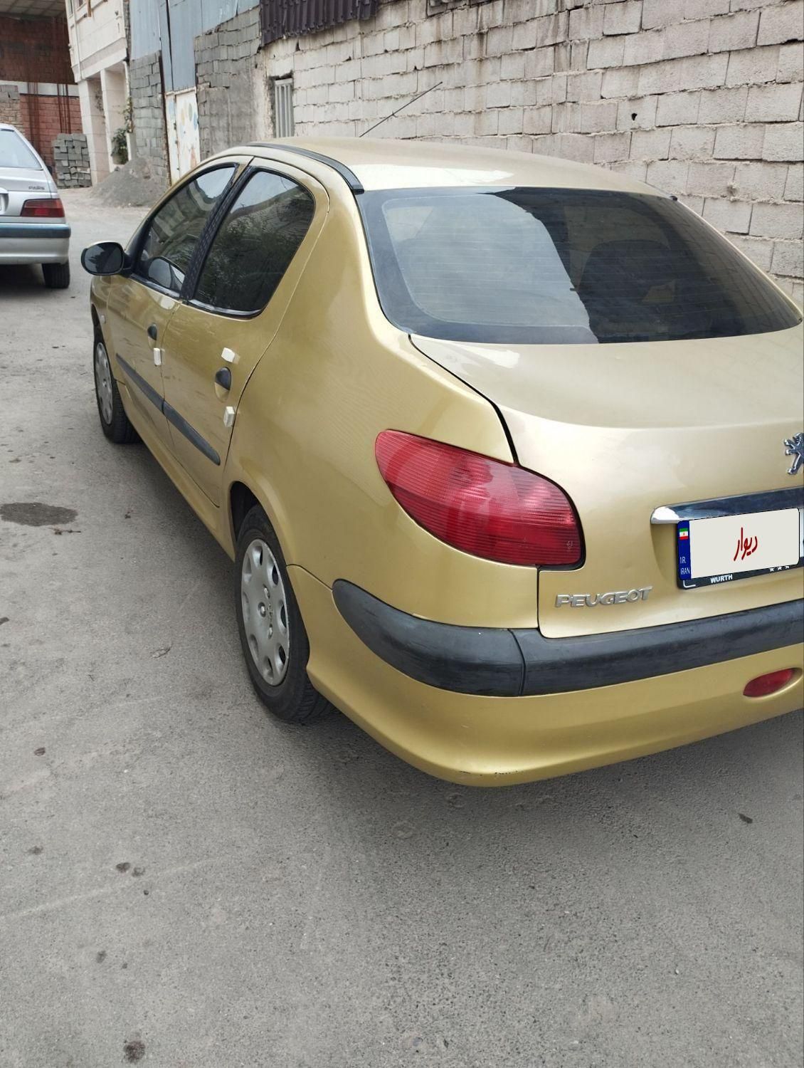 پژو ۲۰۶ صندوق دار v8 - 1386