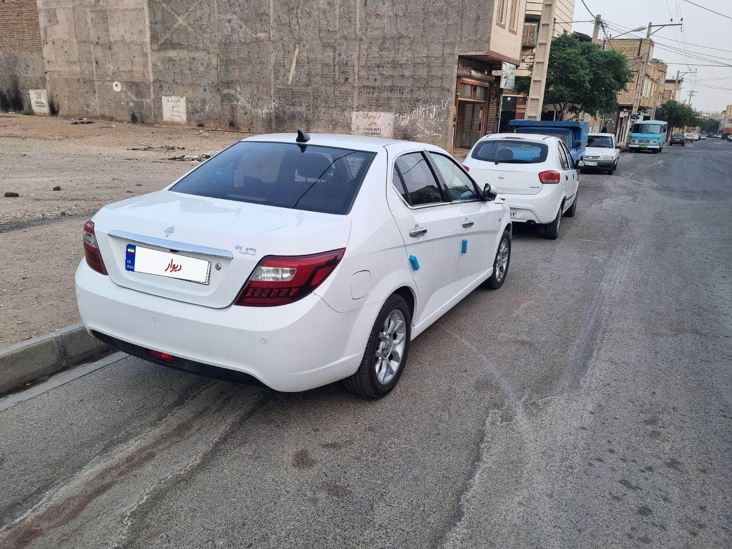 دنا پلاس توربو 6 دنده - 1401