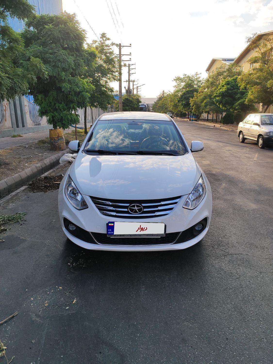 جک J4 اتوماتیک ساده - 1403