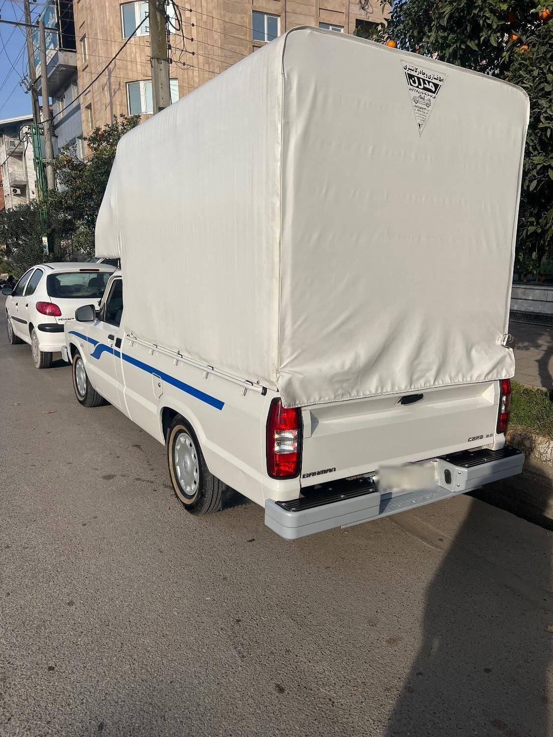 مزدا وانت تک کابین دنده‌ای - 1402