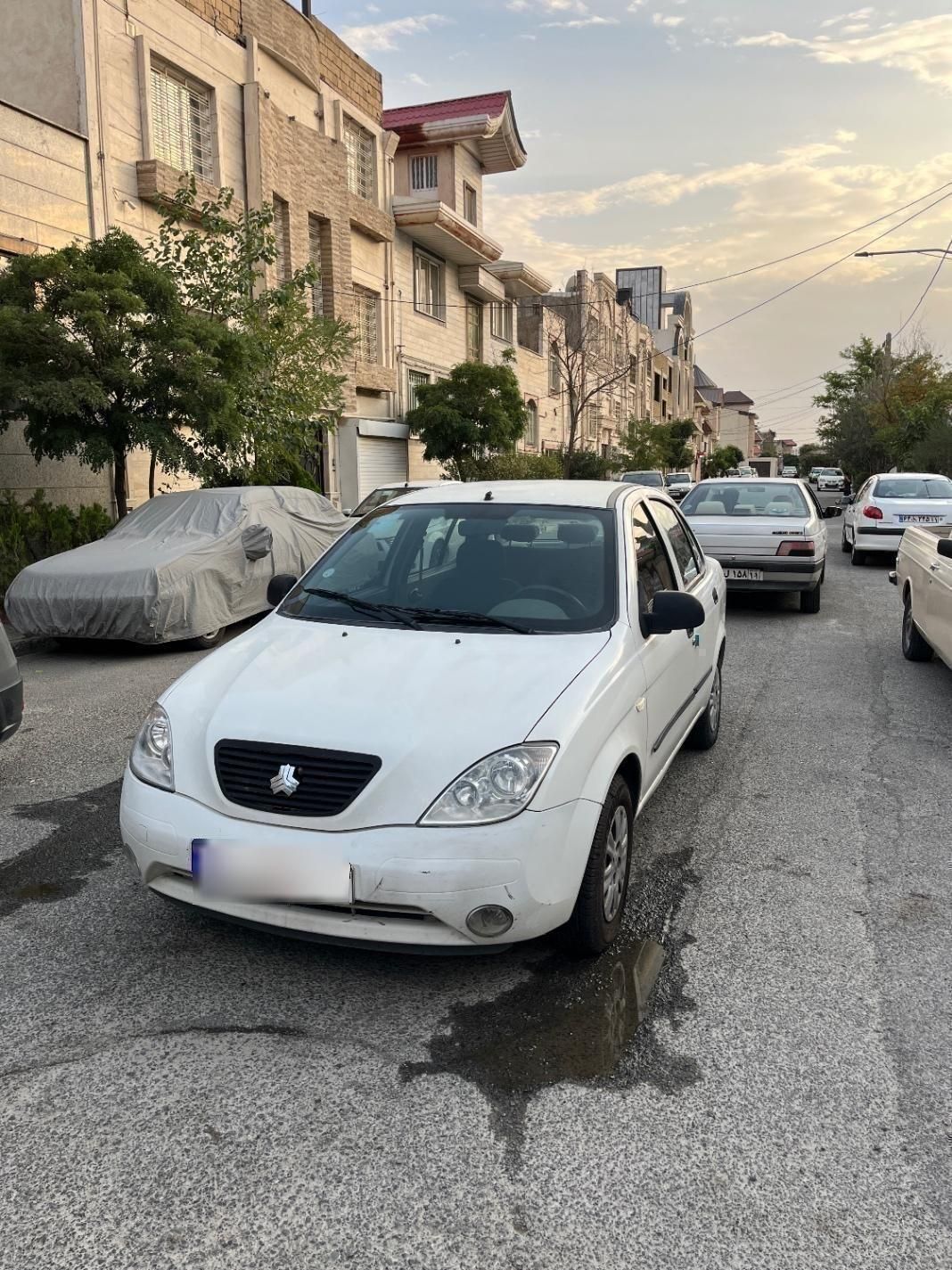 تیبا صندوق دار SX - 1400