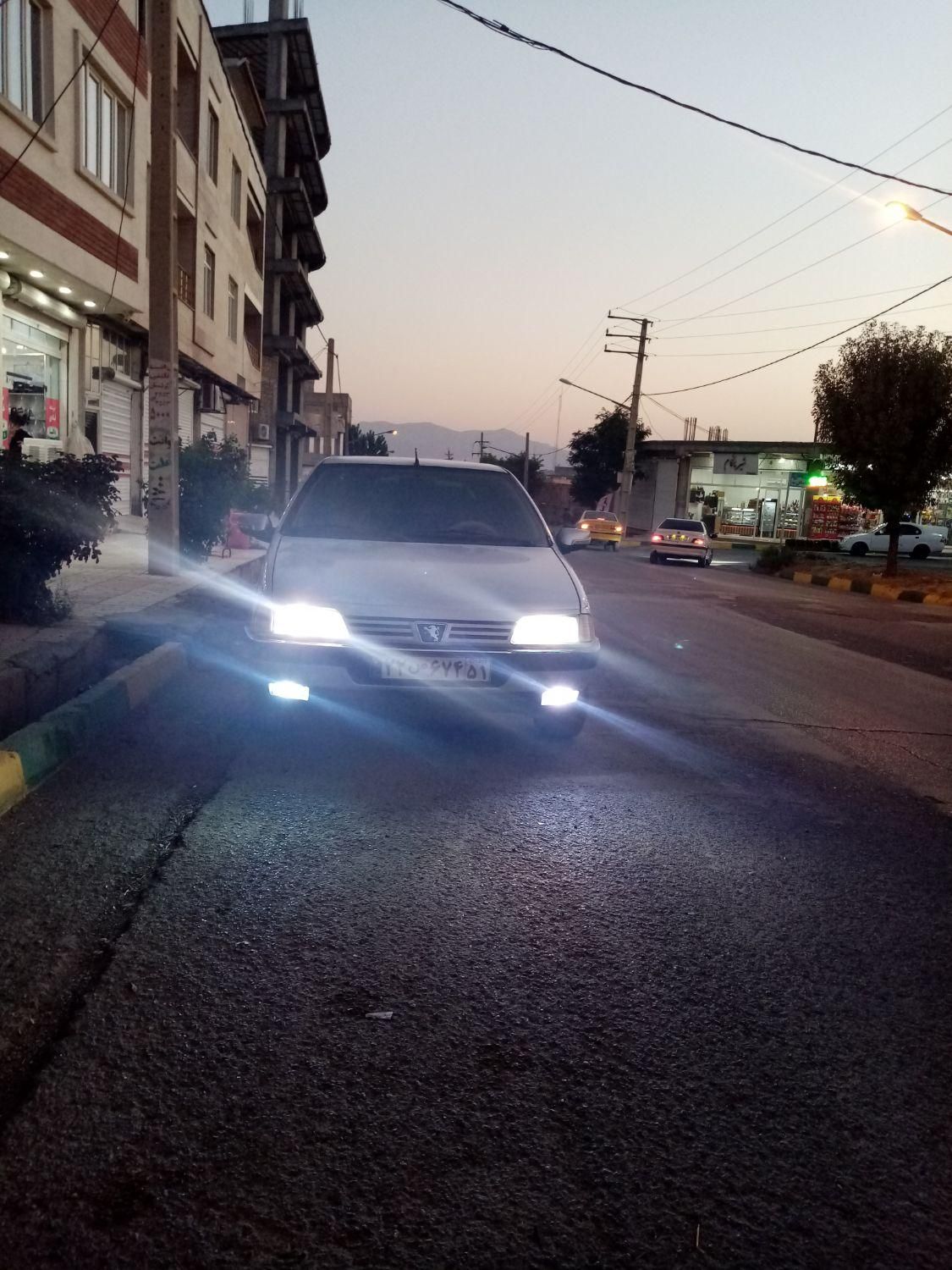 پژو 405 GLX - 1390