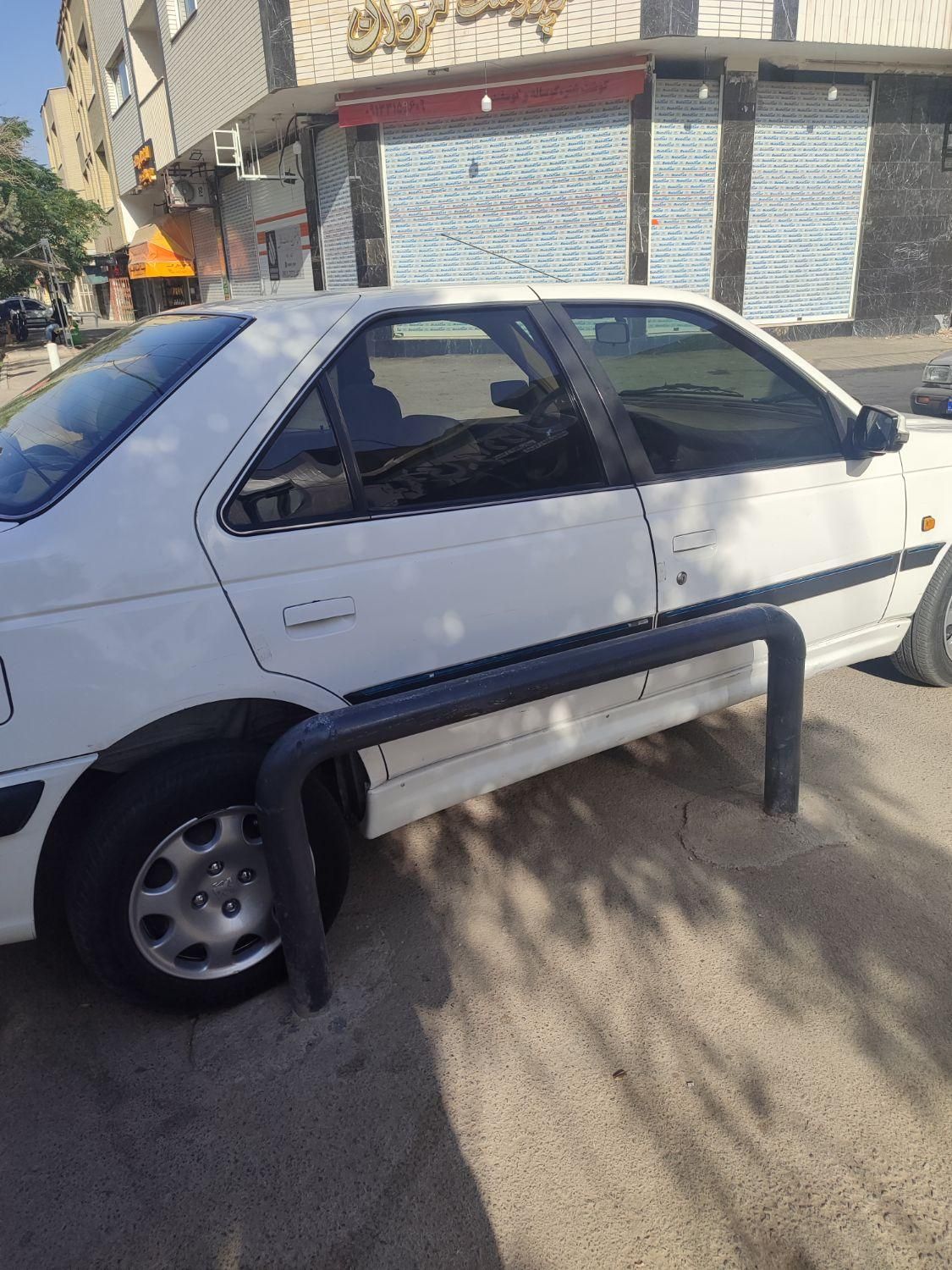 پژو پارس XU7ساده - 1390