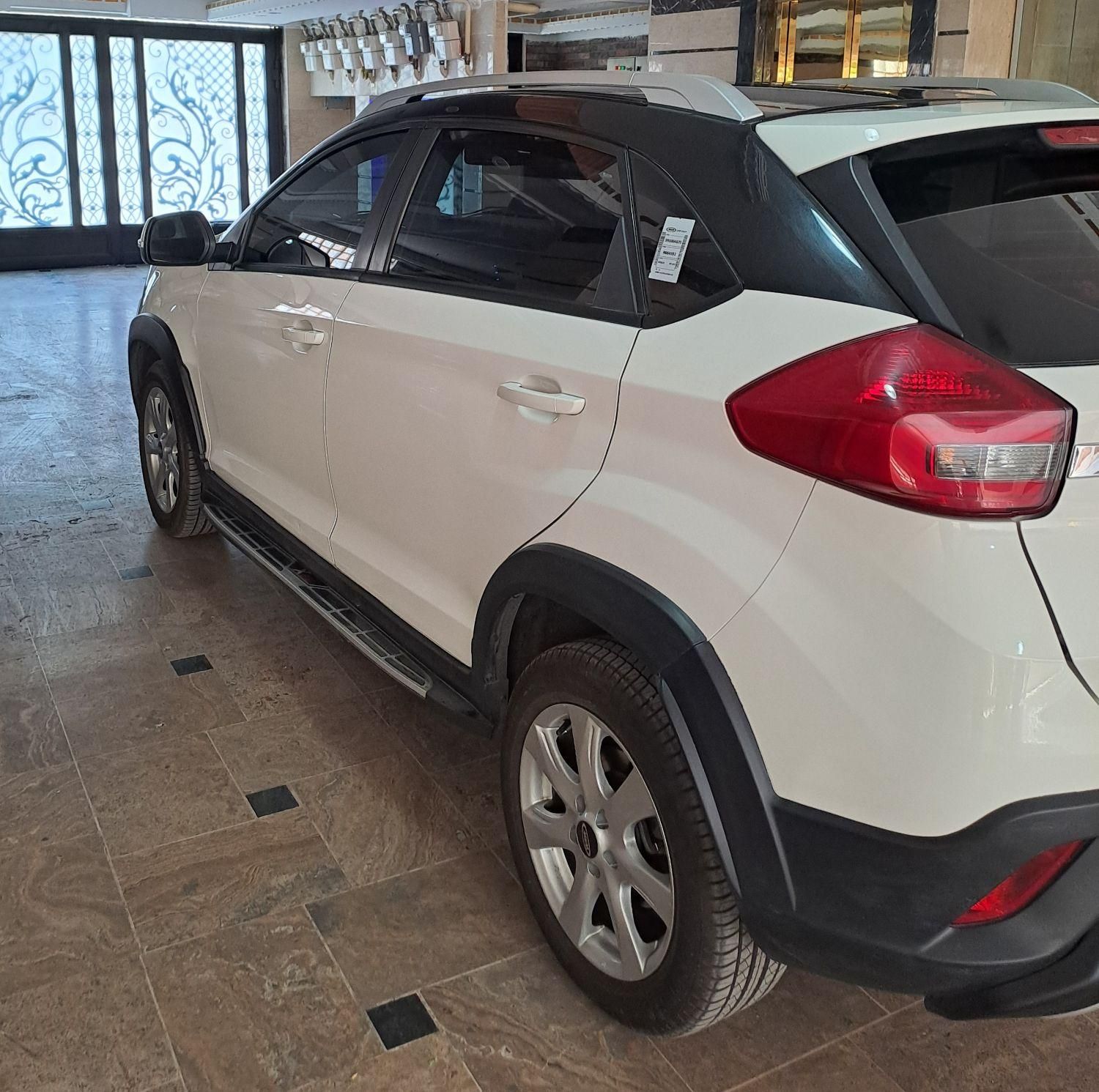 ام وی ام X22 دنده ای اسپرت لاکچری - 1401