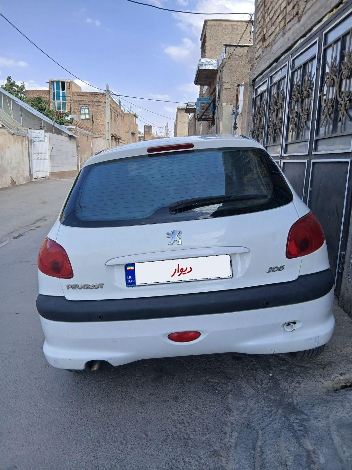 پژو 206 تیپ 3 - 1394